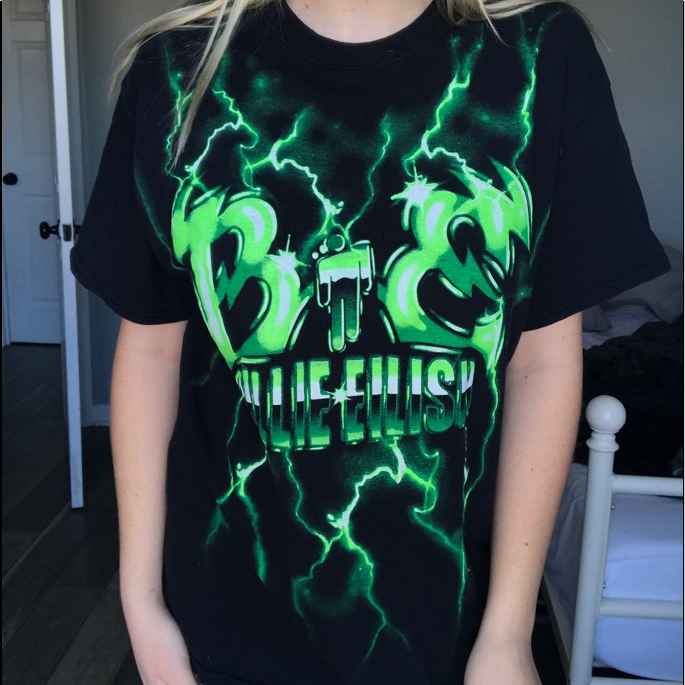 ✯ Billie Eilish Tee ✯
